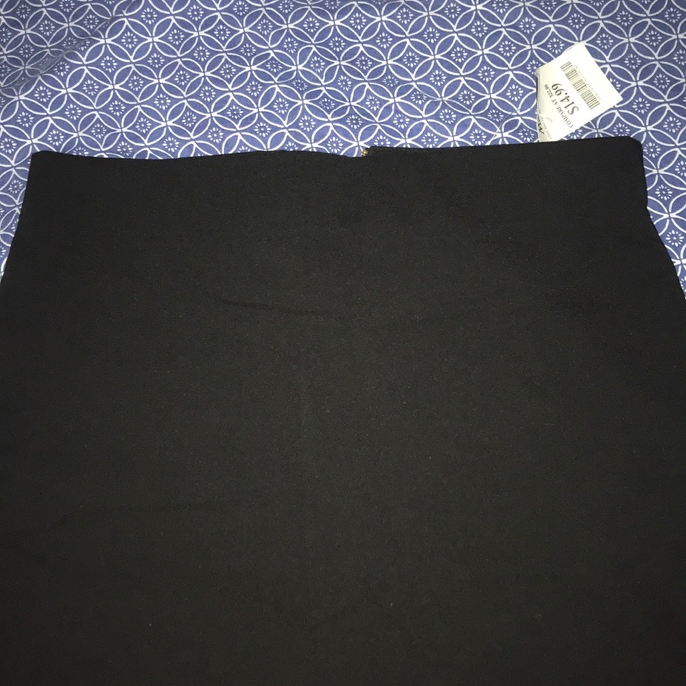 Black pencil skirt
